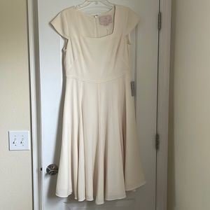 Gal Meets Glam cream/off white dress